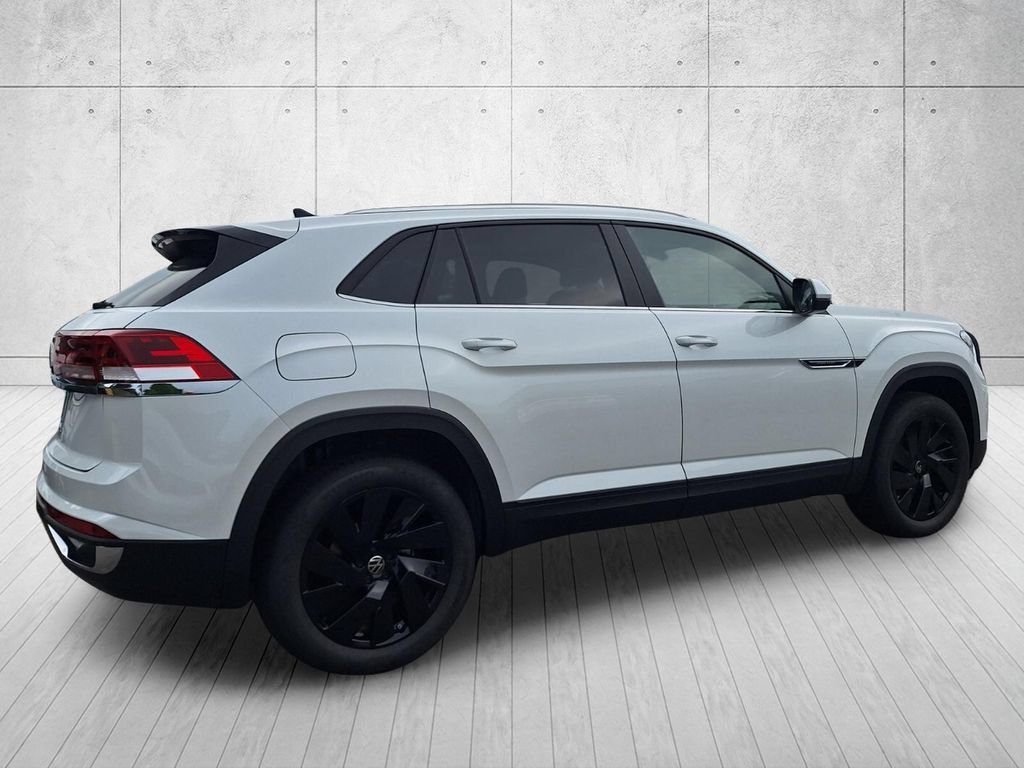 New 2026 Volkswagen Atlas Cross Sport SE FWD image 5