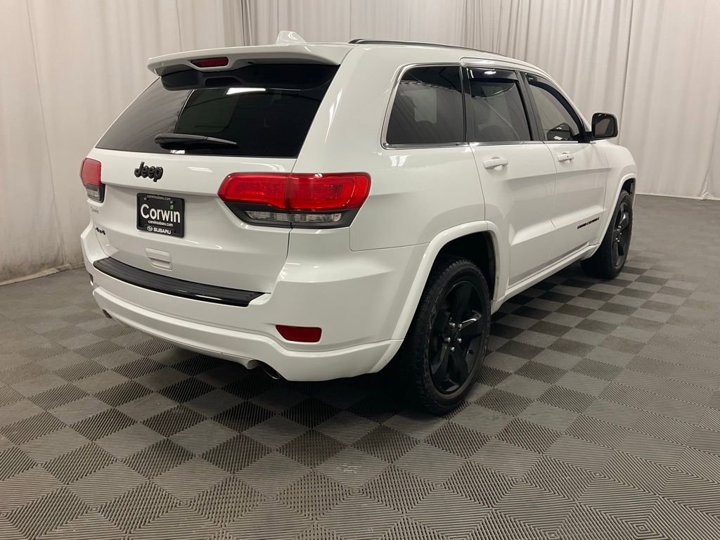 Used 2015 Jeep Grand Cherokee Altitude image 12