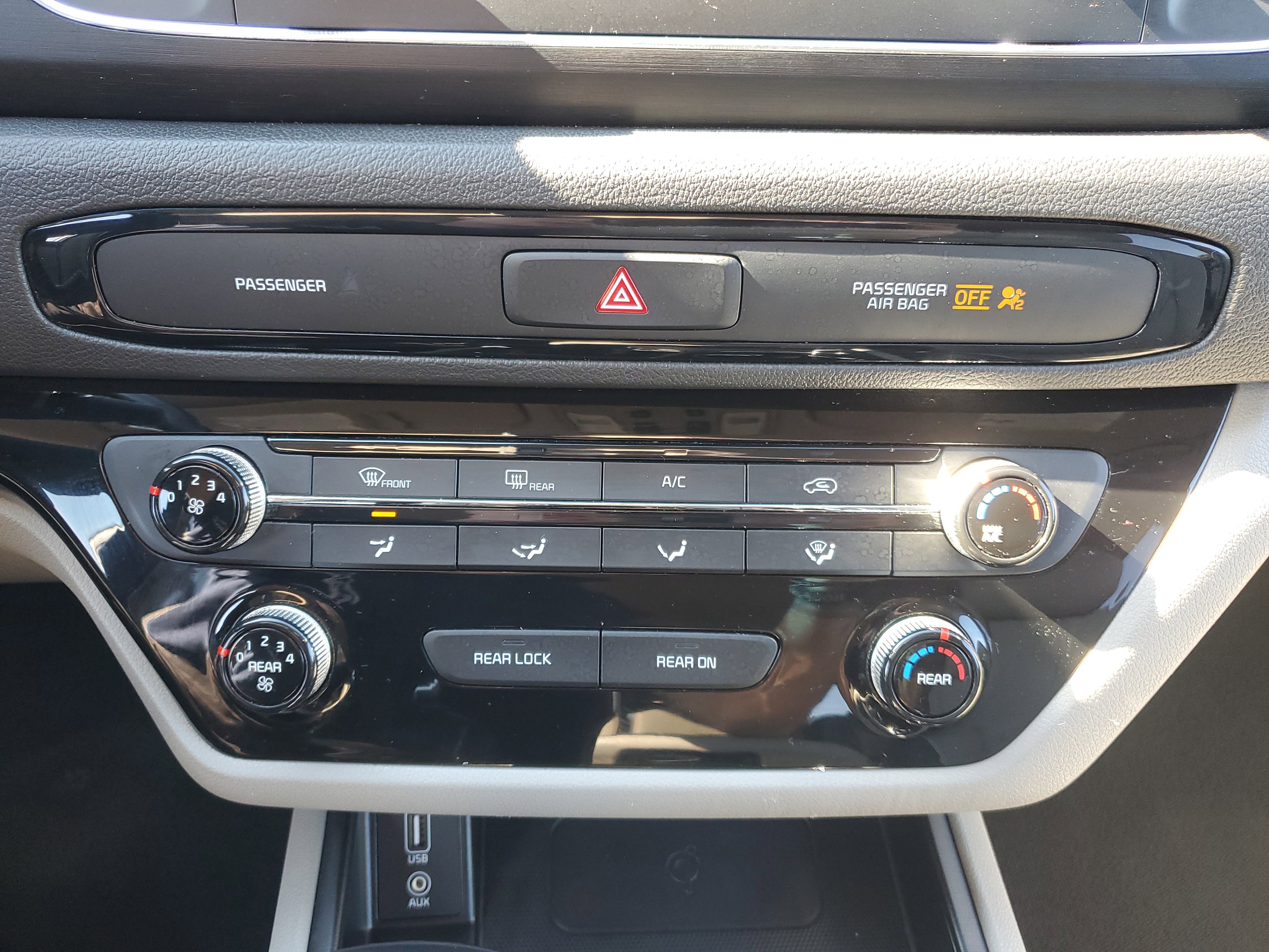 Used 2019 Kia Sedona EX w/ Paint Protection Package image 31