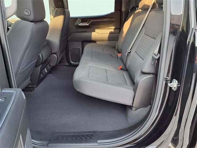 Used 2024 Chevrolet Silverado 1500 LT w/ Protection Package image 22