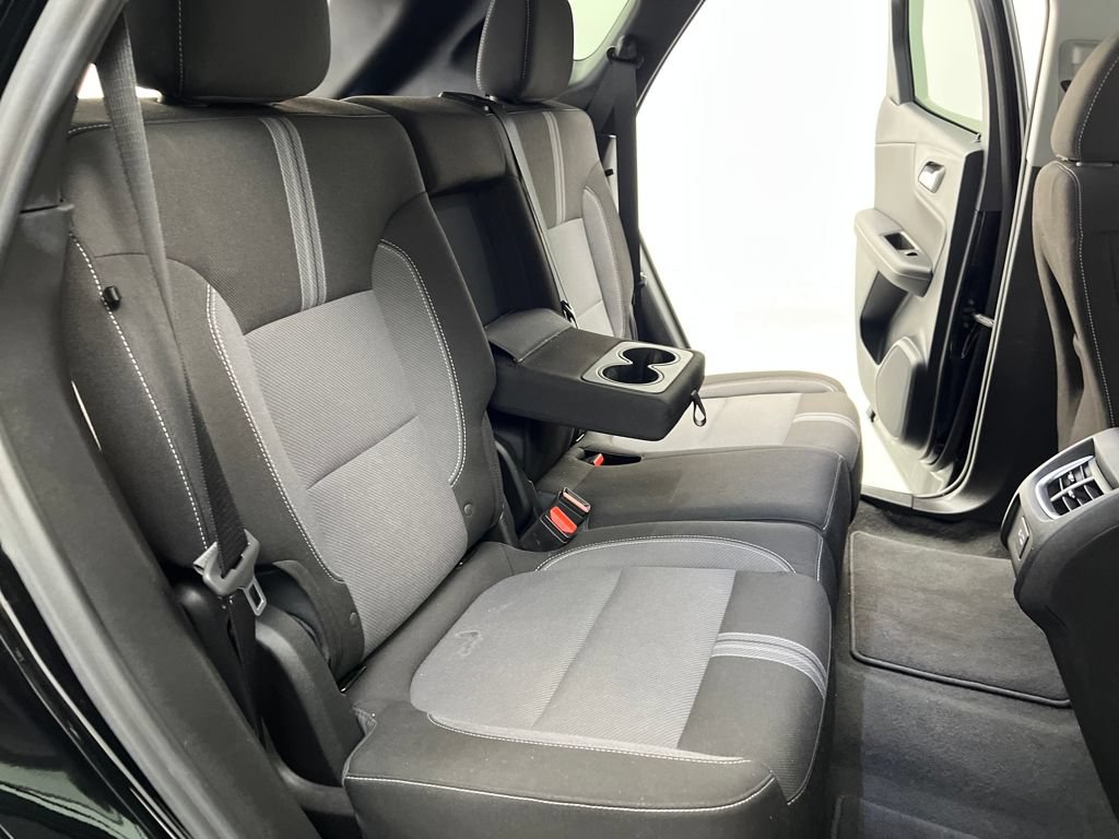 Used 2025 Chevrolet Blazer LT FWD image 21