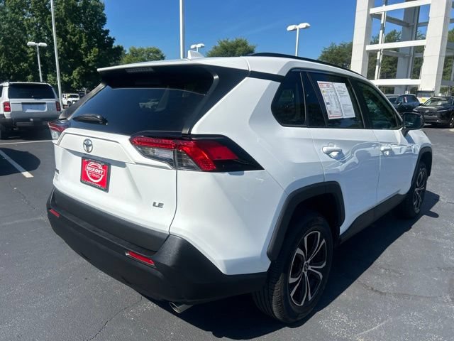 Used 2019 Toyota RAV4 LE FWD image 7