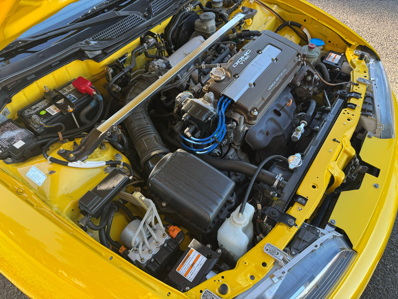 Used 2000 Acura Integra Type R image 24