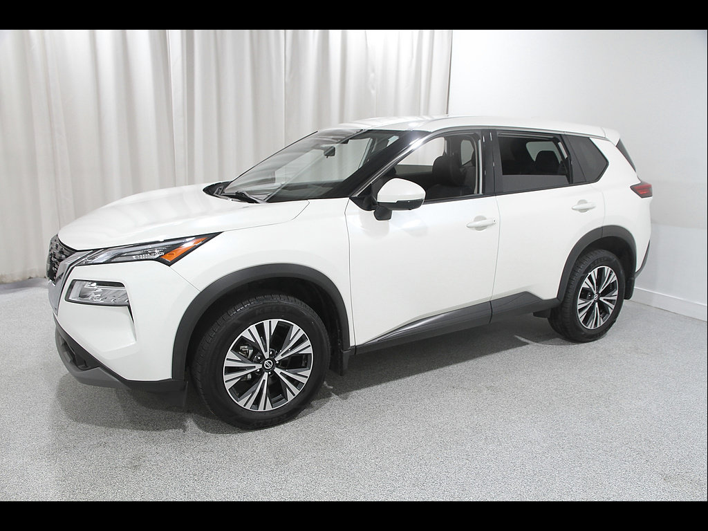 Used 2021 Nissan Rogue SV AWD/4WD image 3