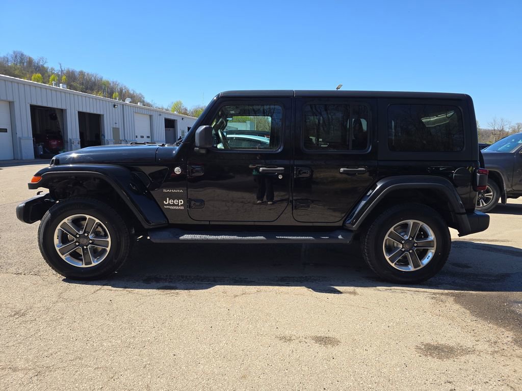 Used 2018 Jeep Wrangler Unlimited Sahara w/ LED Lighting Group image 7