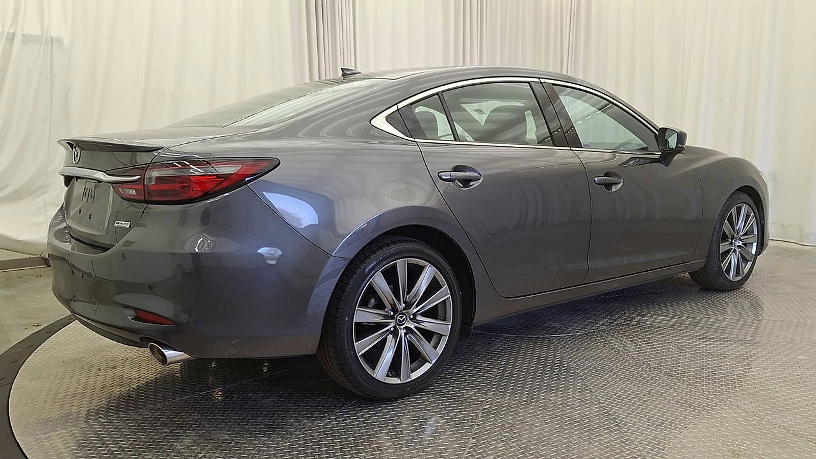 Used 2018 MAZDA MAZDA6 Signature image 3