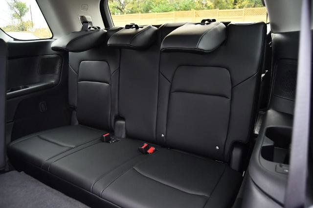 New 2025 Nissan Pathfinder Platinum w/ Cargo Package image 30