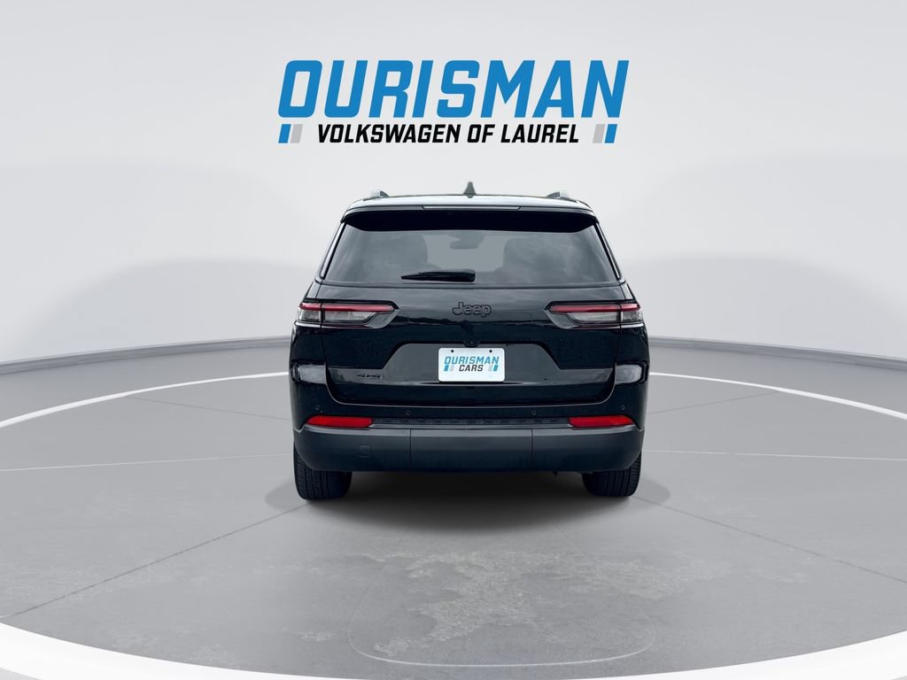 Used 2023 Jeep Grand Cherokee L Laredo AWD/4WD image 7