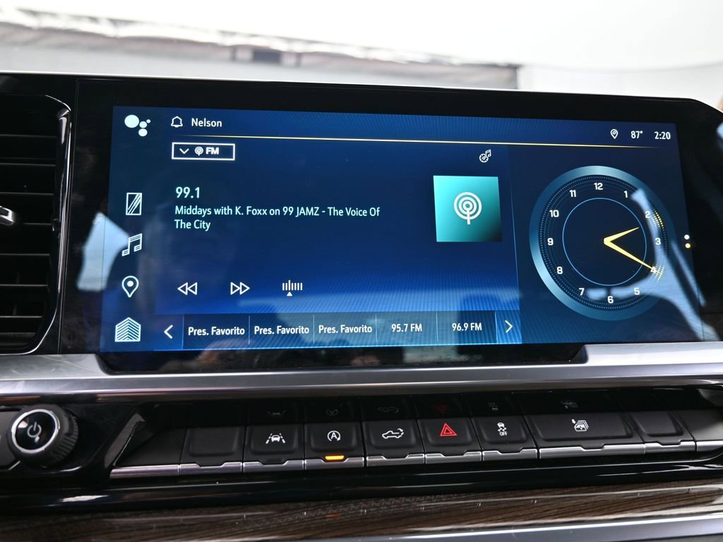 Used 2023 Chevrolet Silverado 1500 RST image 23