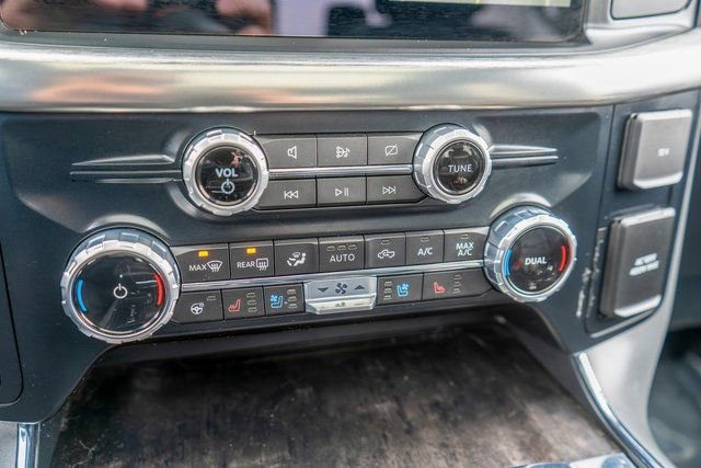 Used 2023 Ford F150 Lariat image 31