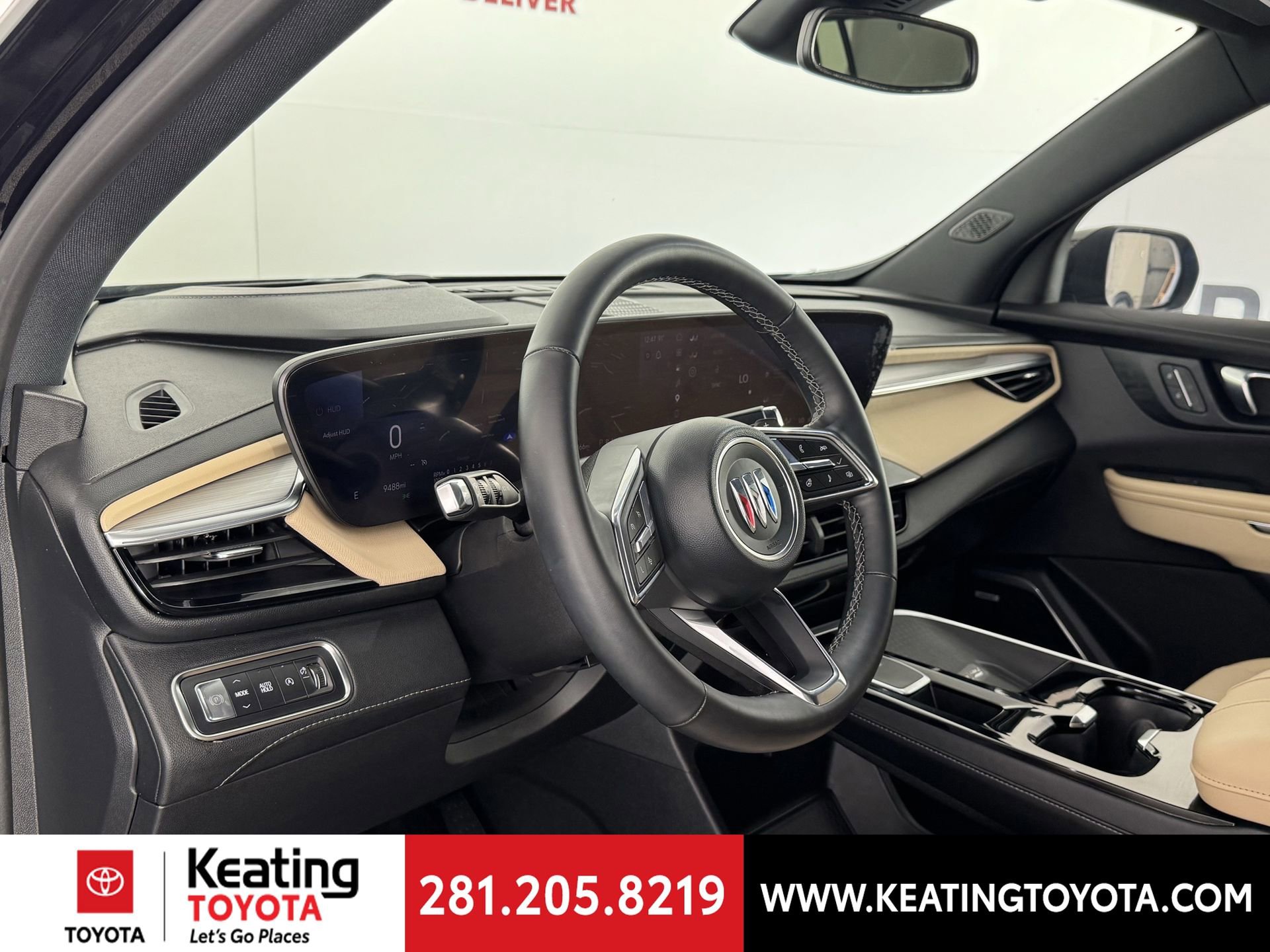 Used 2025 Buick Enclave Preferred w/ Power Package FWD image 13