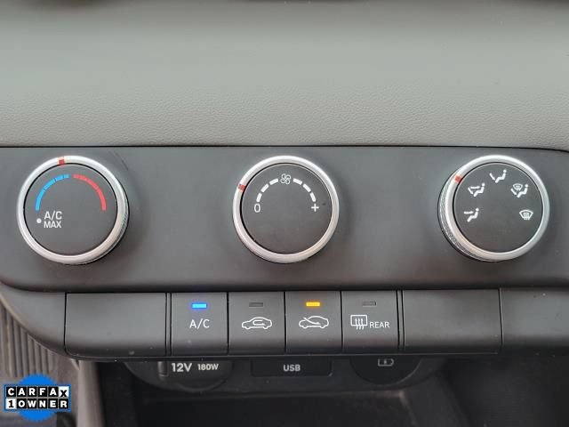 Used 2024 Hyundai Elantra SE FWD image 25