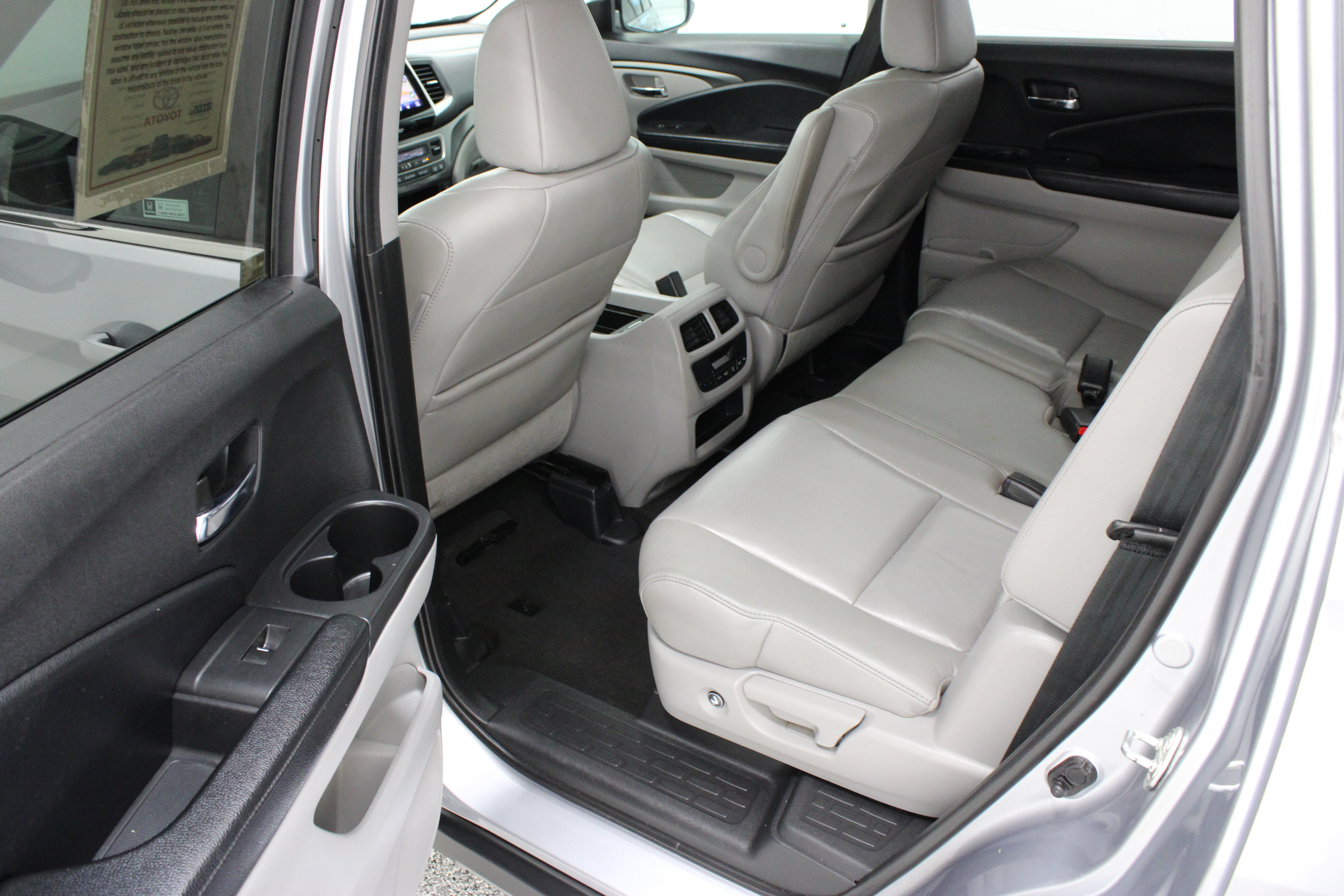Used 2018 Honda Pilot EX-L image 29