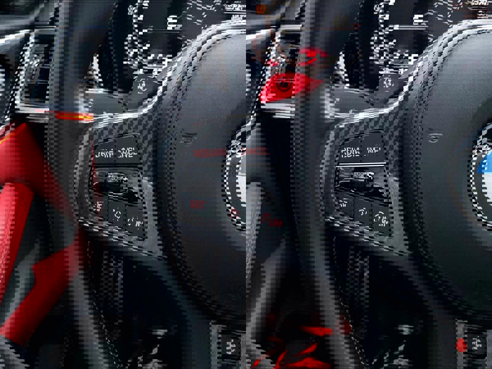 Used 2023 BMW M4 Coupe w/ M Driver's Package image 21