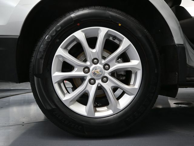 Used 2021 Chevrolet Equinox LS w/ LS Convenience Package image 14