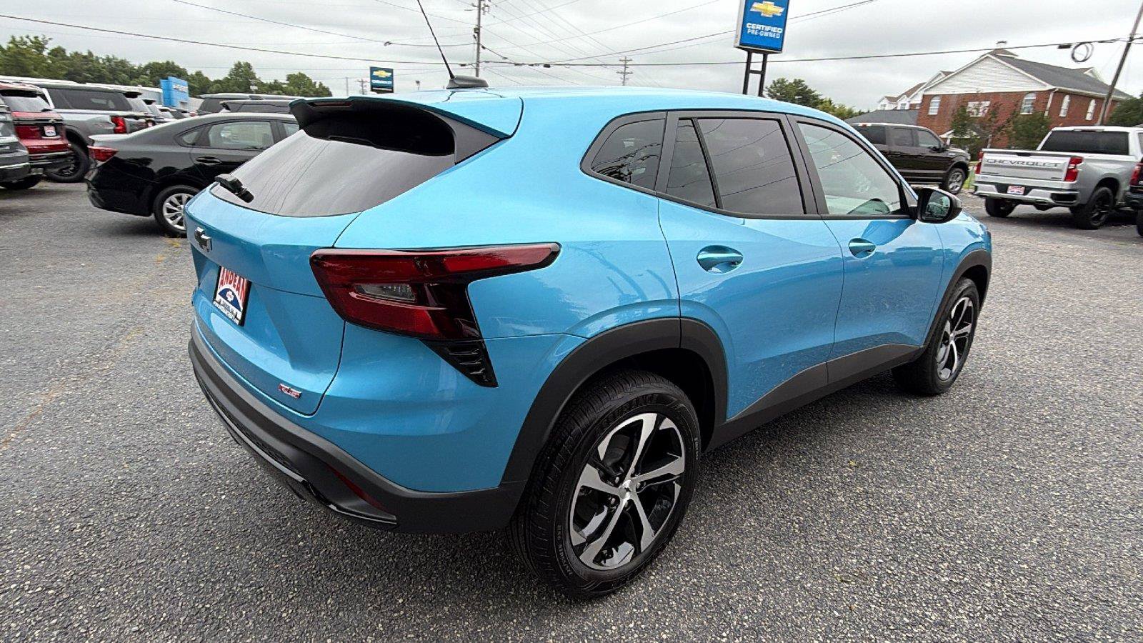 New 2026 Chevrolet Trax RS FWD image 8