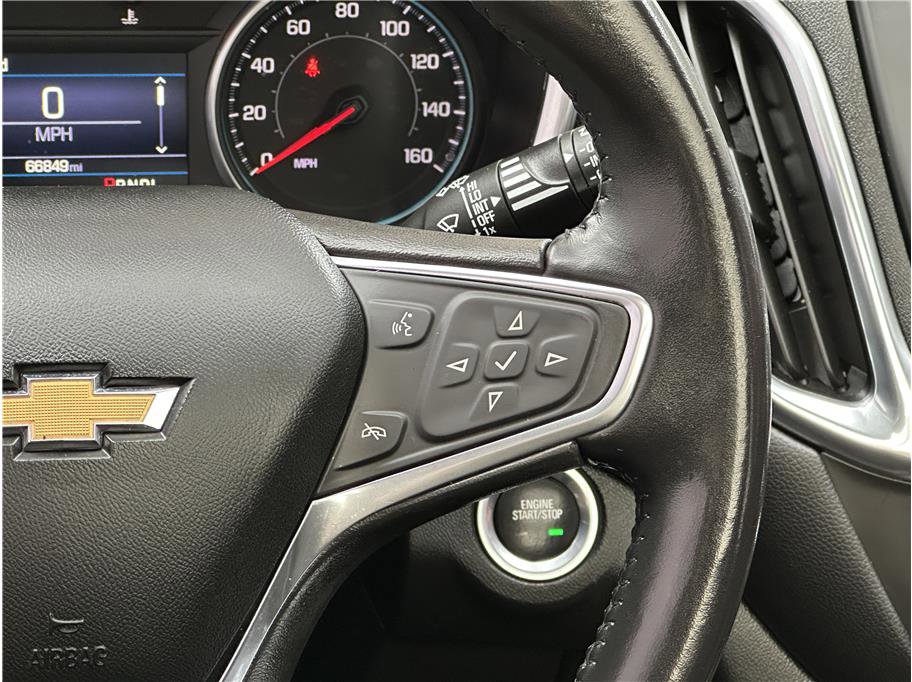 Used 2021 Chevrolet Equinox LT image 22