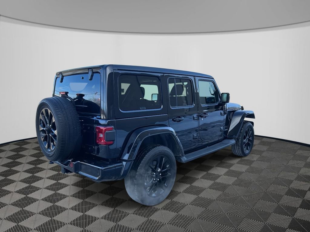 Used 2021 Jeep Wrangler Unlimited Sahara image 5