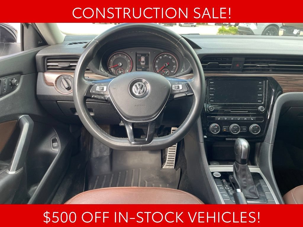Used 2022 Volkswagen Passat 2.0T FWD image 14