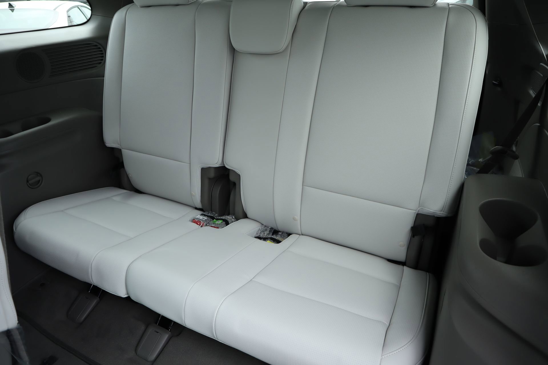 New 2026 Hyundai Palisade SEL Premium FWD image 12