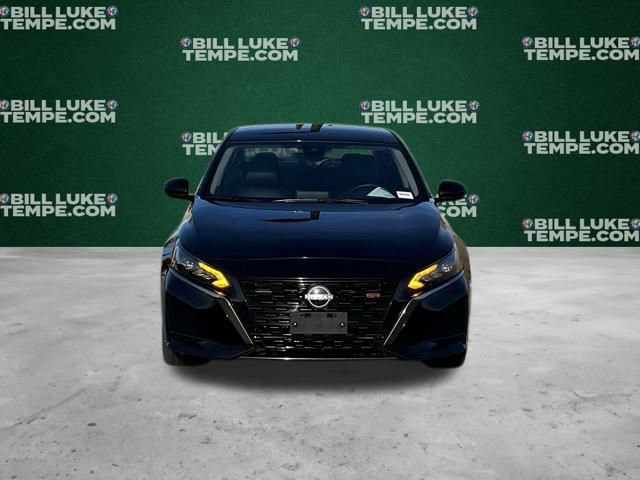 Used 2025 Nissan Altima 2.5 SR image 5