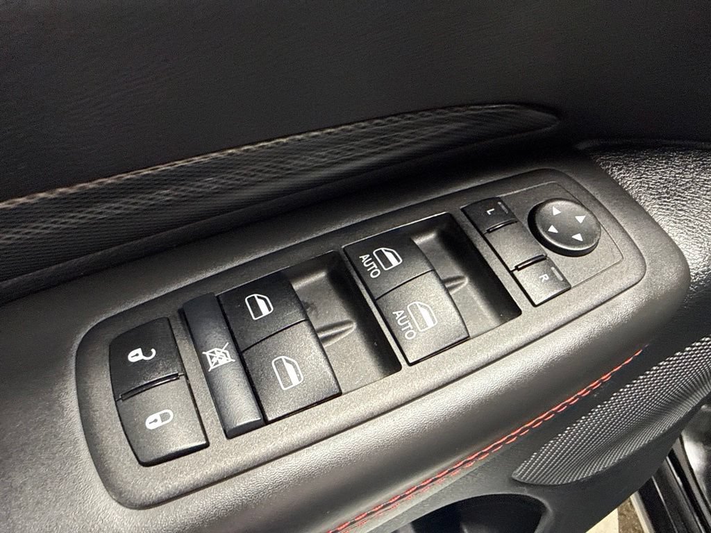 Used 2024 Dodge Durango GT AWD/4WD image 16