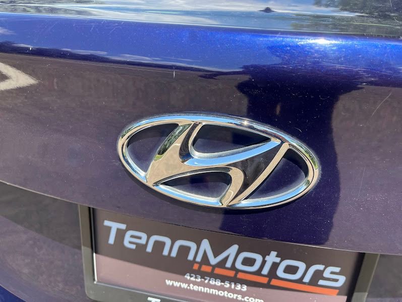 Used 2013 Hyundai Elantra GLS FWD image 44