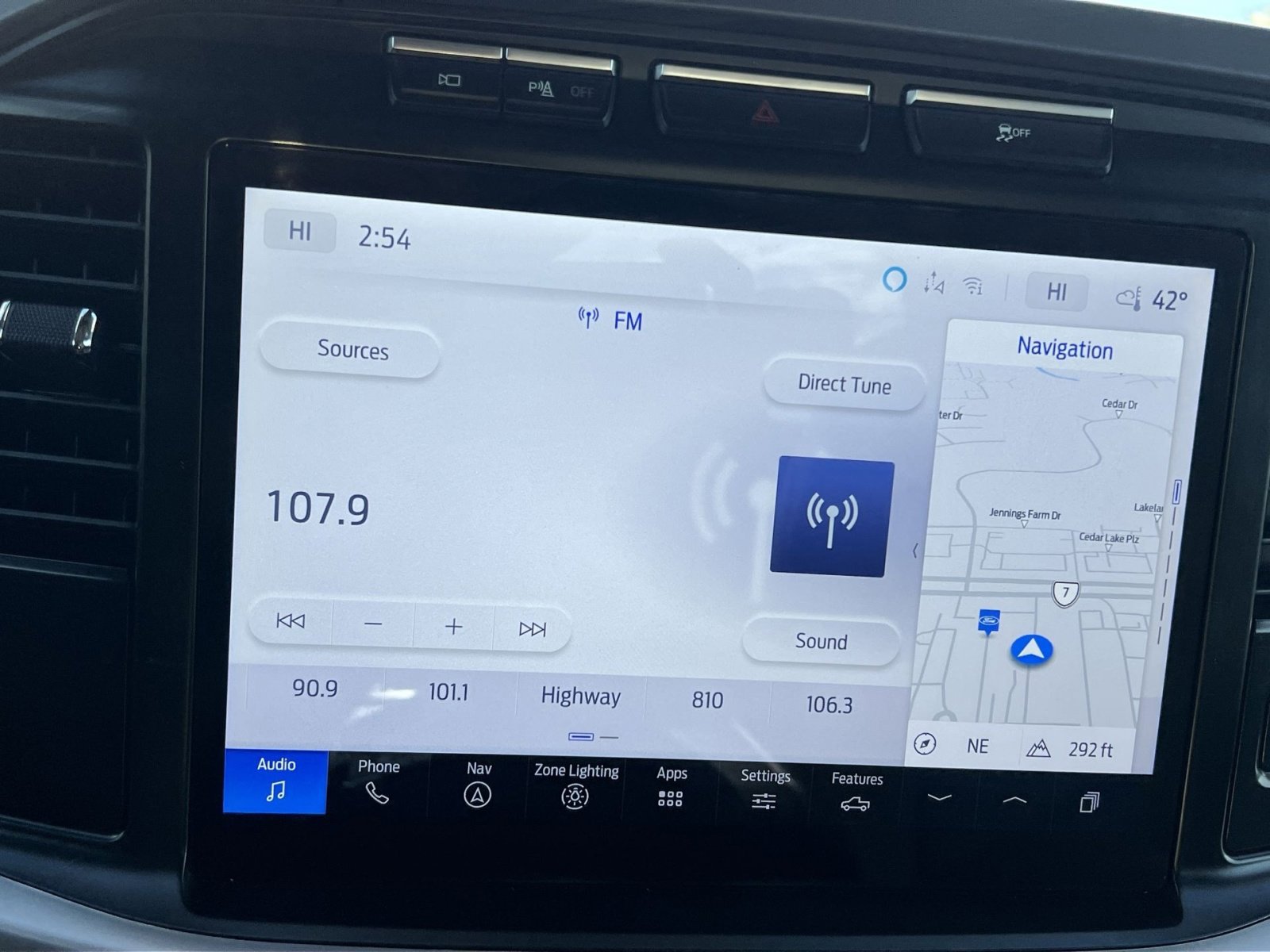 Used 2023 Ford F150 Lightning XLT image 18