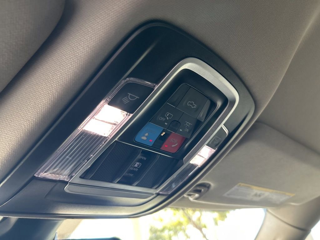 Used 2024 RAM 3500 Laramie image 43