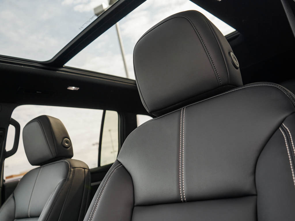 New 2026 GMC Acadia Elevation w/ Black Edition image 21