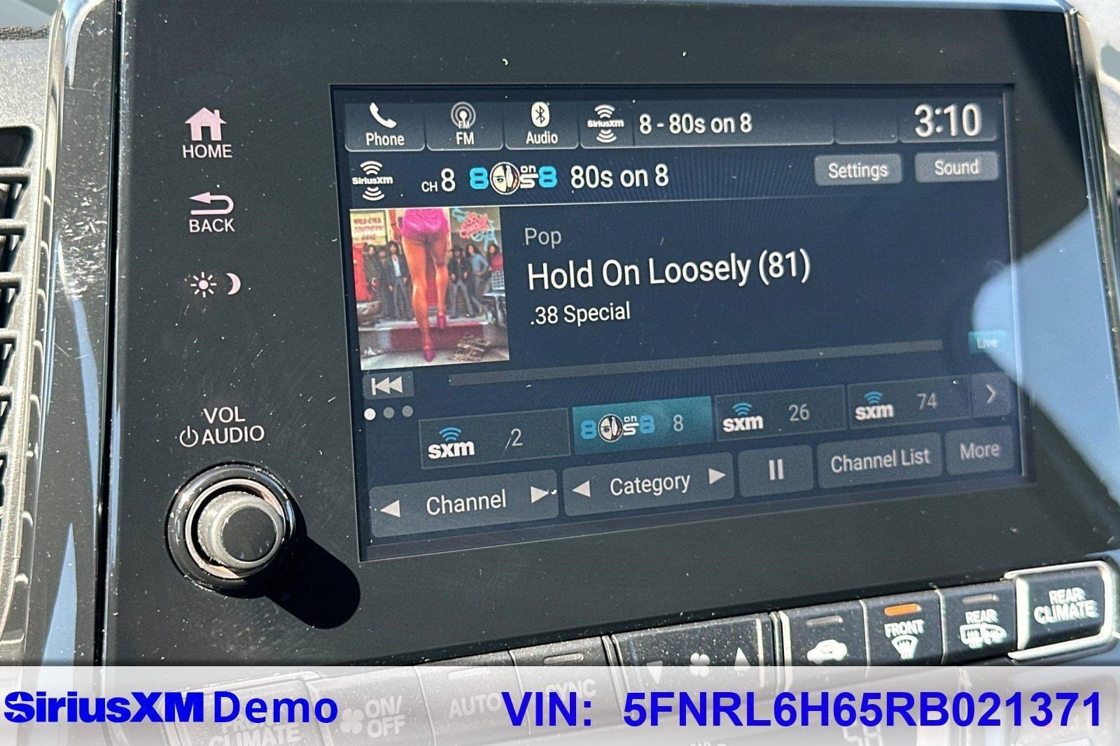 Used 2024 Honda Odyssey EX-L image 36
