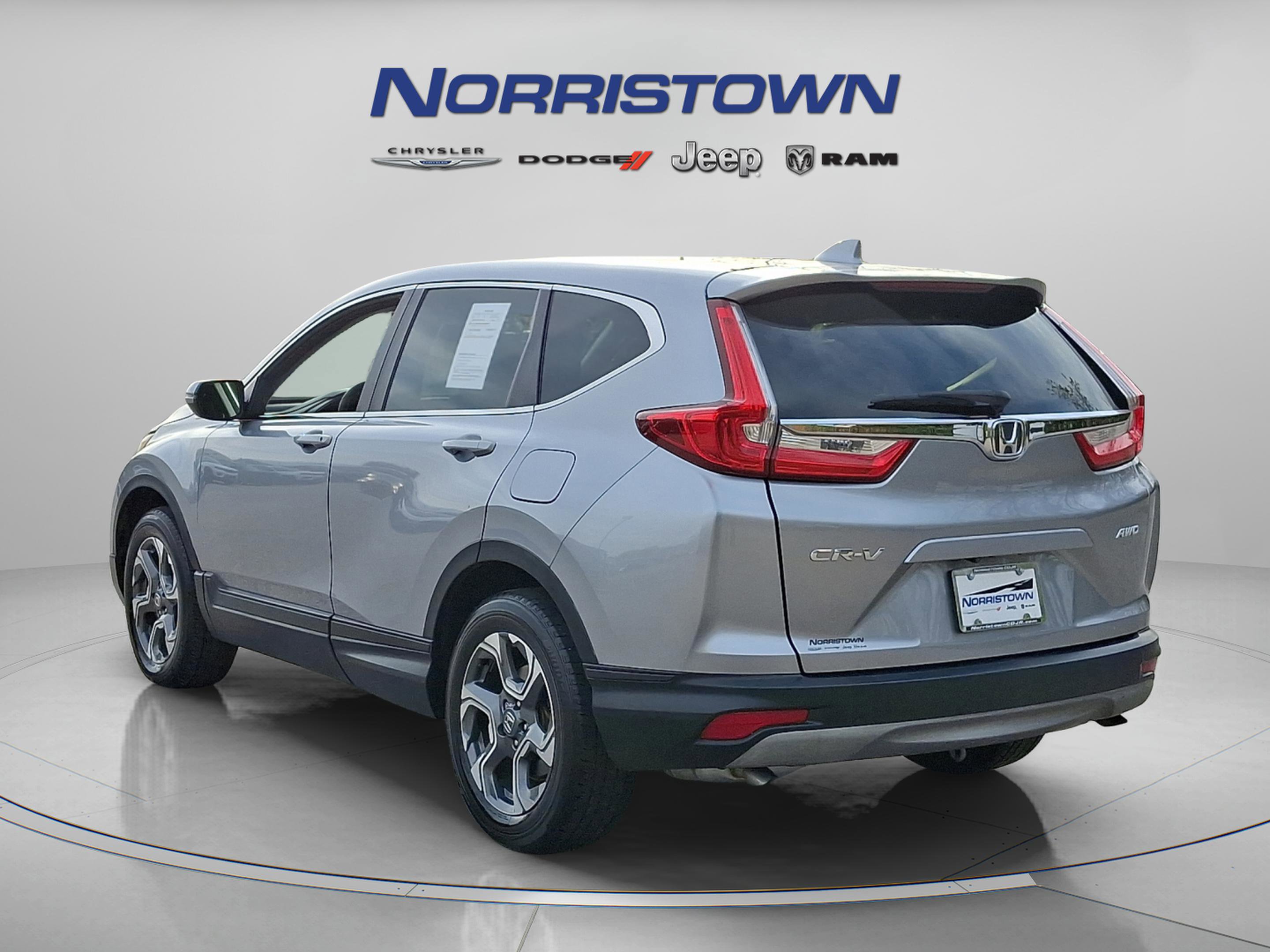 Used 2017 Honda CR-V EX image 4