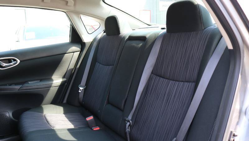 Used 2019 Nissan Sentra SV FWD image 12