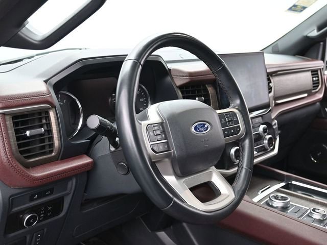 Used 2023 Ford Expedition Max Limited image 17