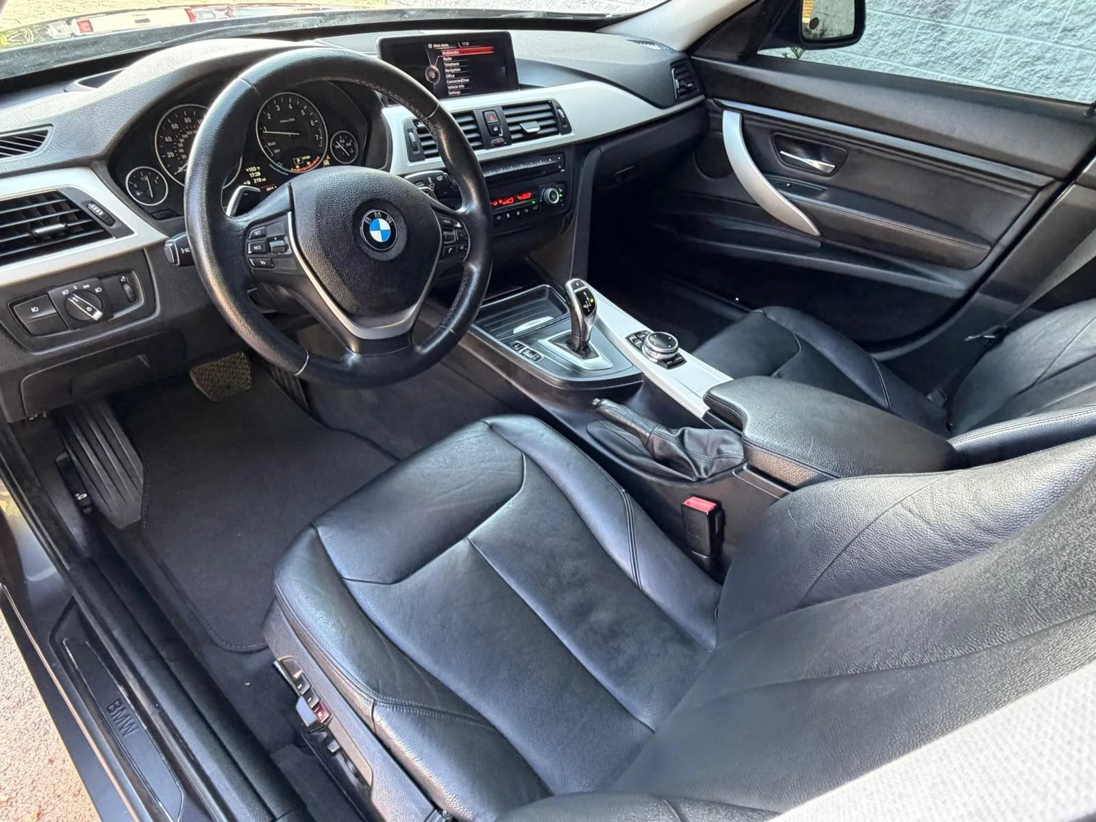Used 2014 BMW 328i Gran Turismo xDrive AWD/4WD image 15