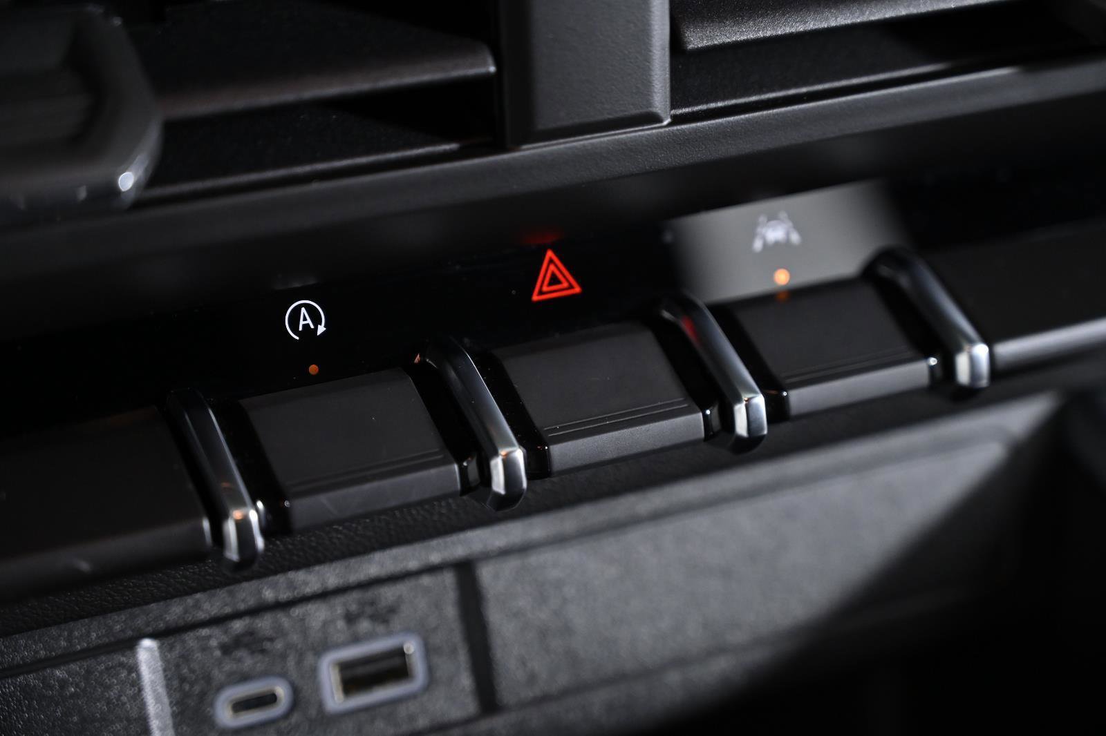 Used 2024 Chevrolet Colorado Trail Boss w/ Advanced Trailering Package image 20