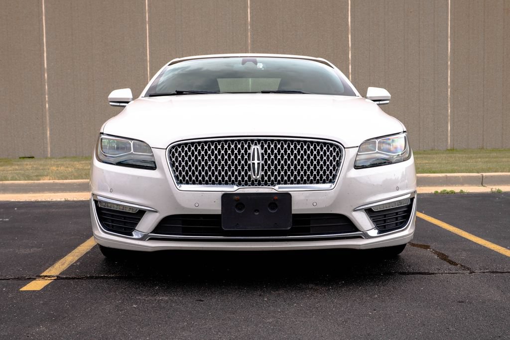 Used 2017 Lincoln MKZ Reserve w/ Luxury Package FWD image 3