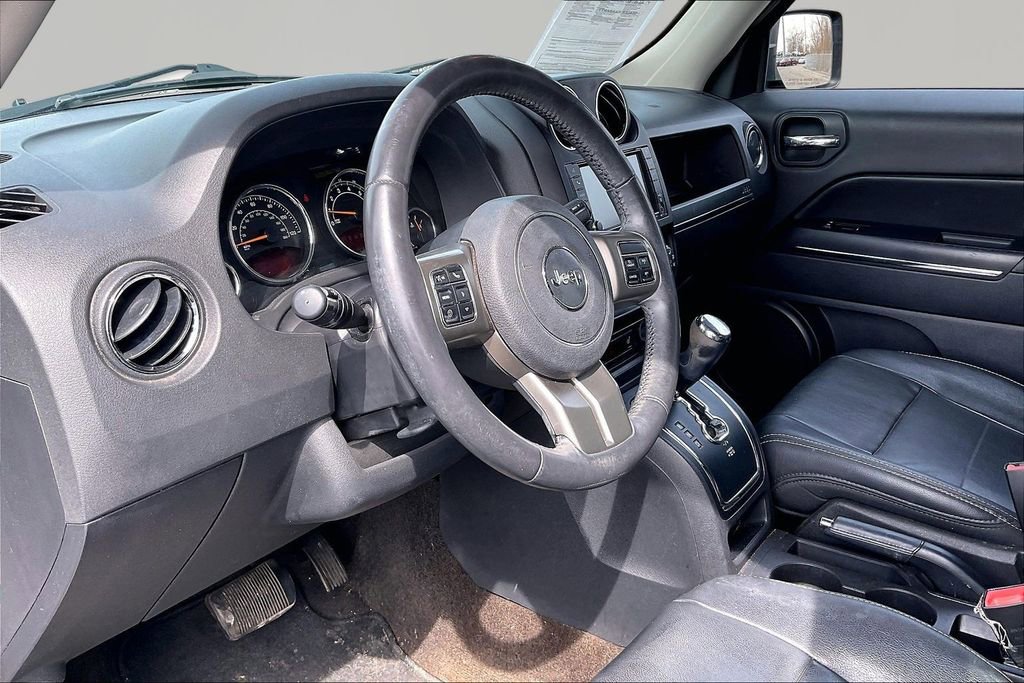 Used 2014 Jeep Patriot Limited w/ Sun/Sound Group image 18