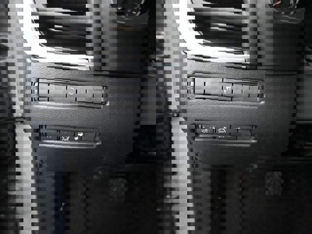 New 2026 Nissan Rogue SV image 30