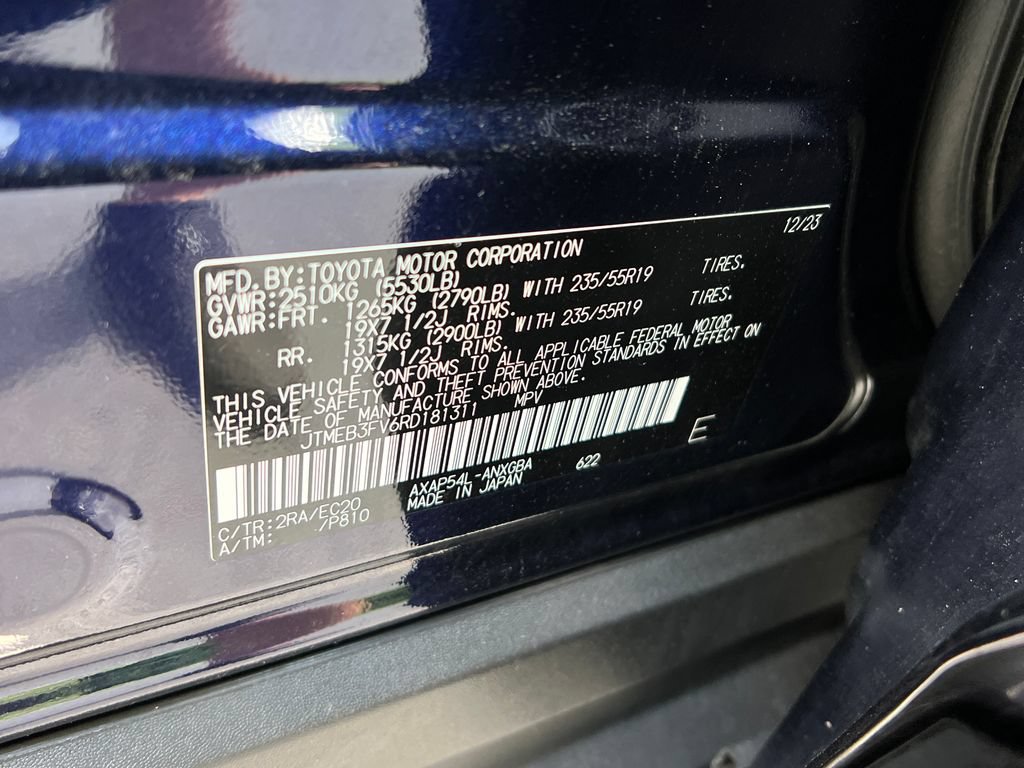 Used 2024 Toyota RAV4 XSE w/ Weather Package AWD/4WD image 28