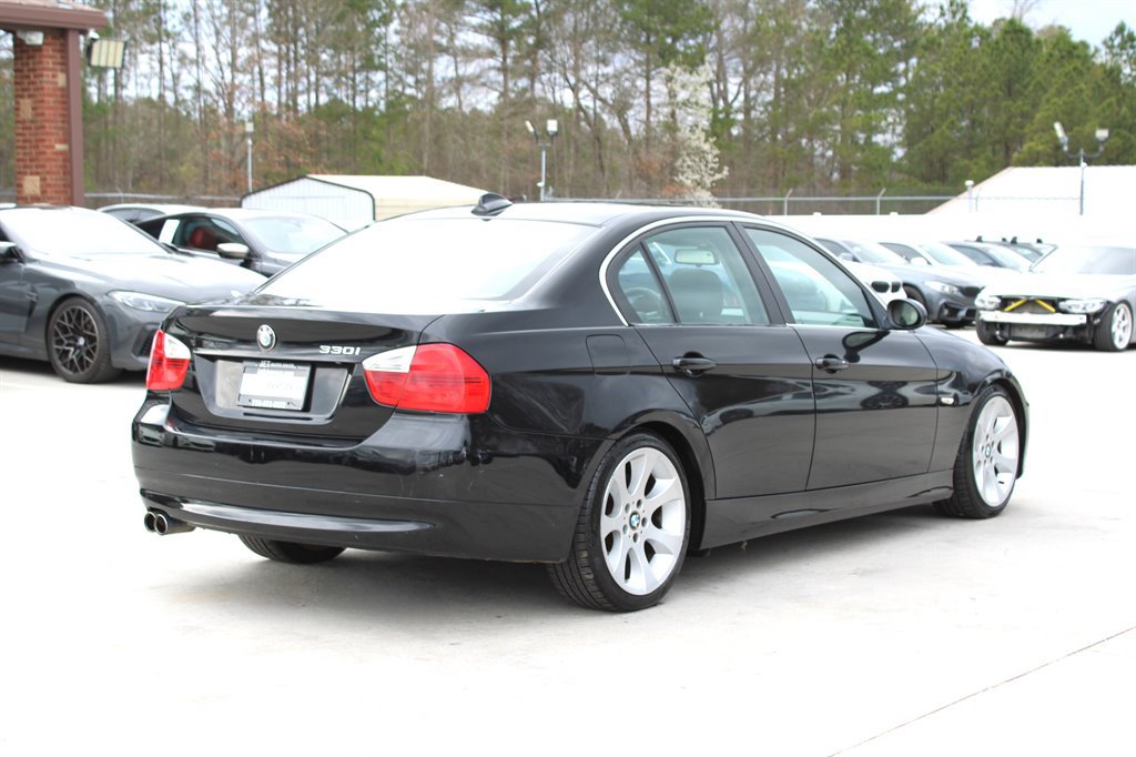 Used 2006 BMW 330i Sedan RWD image 7