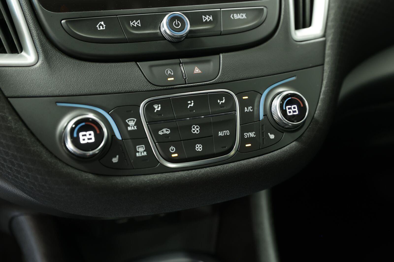 Used 2025 Chevrolet Malibu LT FWD image 43