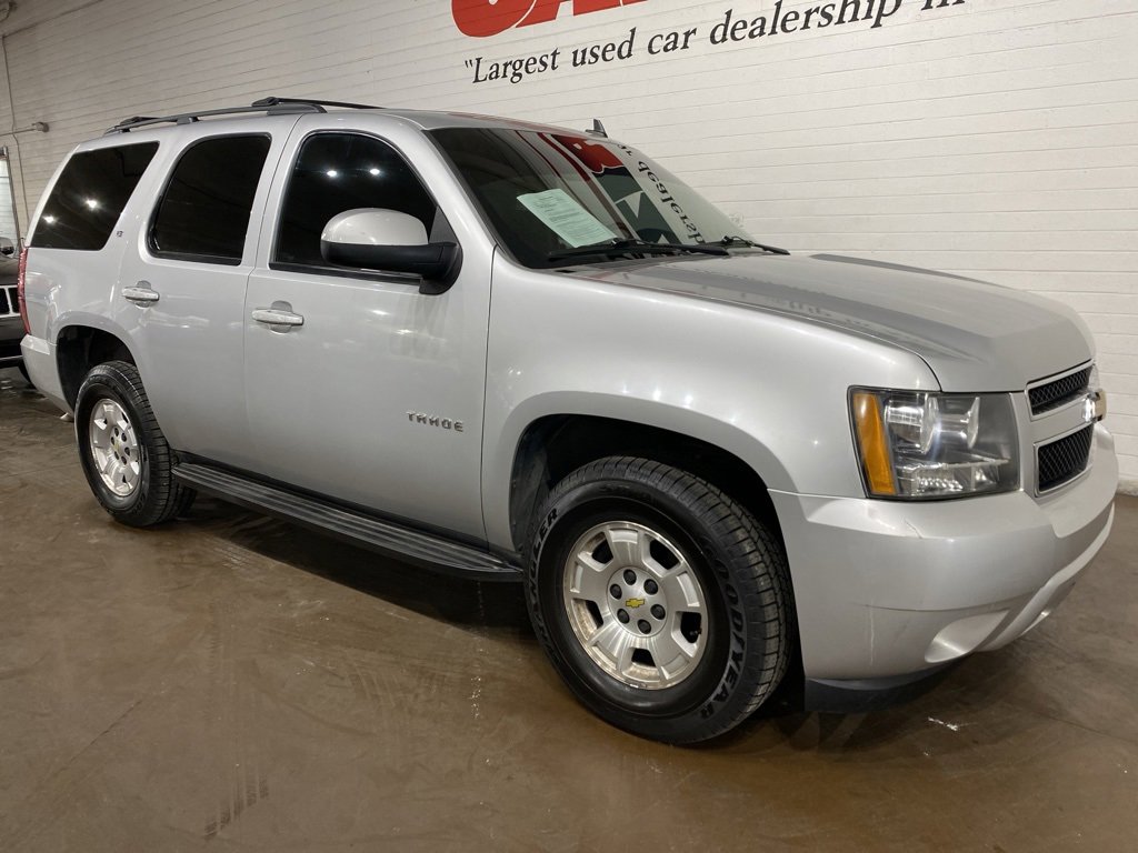 Used 2012 Chevrolet Tahoe LT w/ Luxury Package image 2