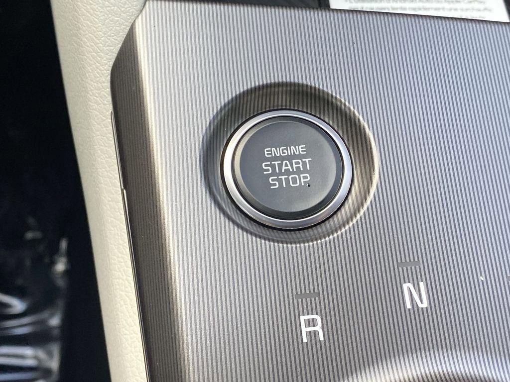 New 2026 Kia Sportage EX image 17