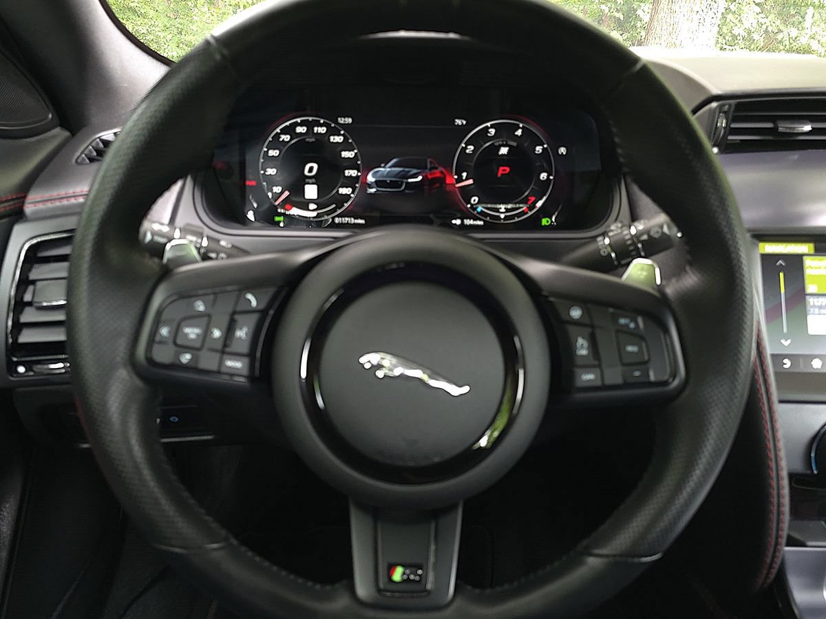 Used 2023 Jaguar F-TYPE R AWD/4WD image 21