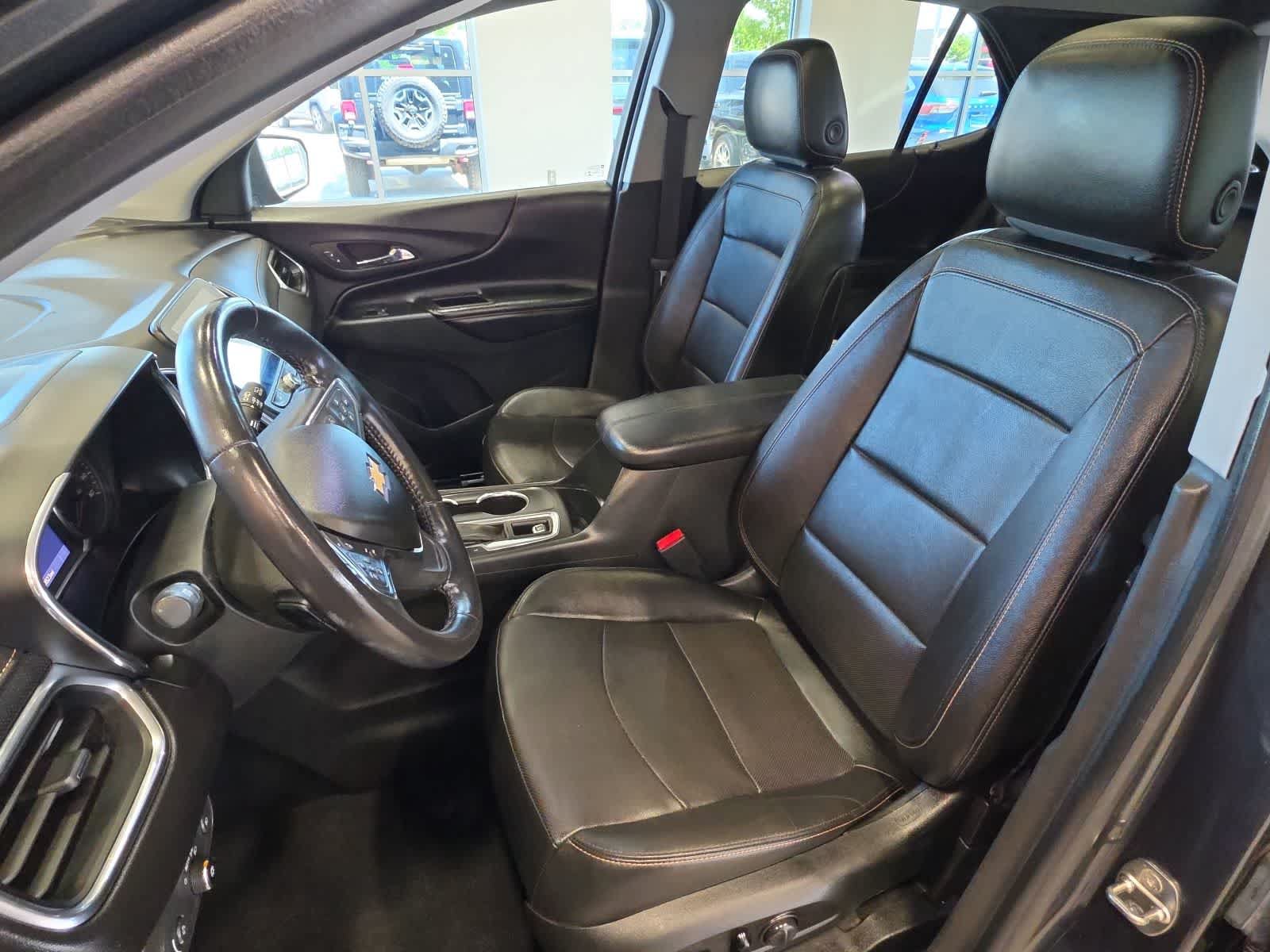 Used 2020 Chevrolet Equinox Premier AWD/4WD image 15