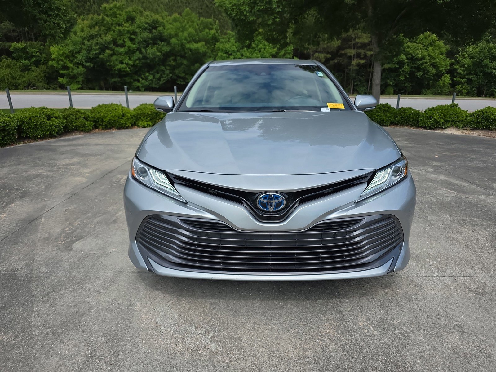 Used 2018 Toyota Camry XLE FWD image 10