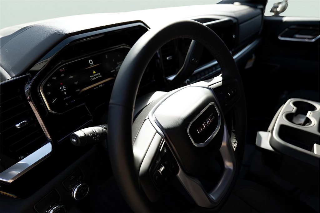 New 2026 GMC Sierra 1500 Elevation image 8