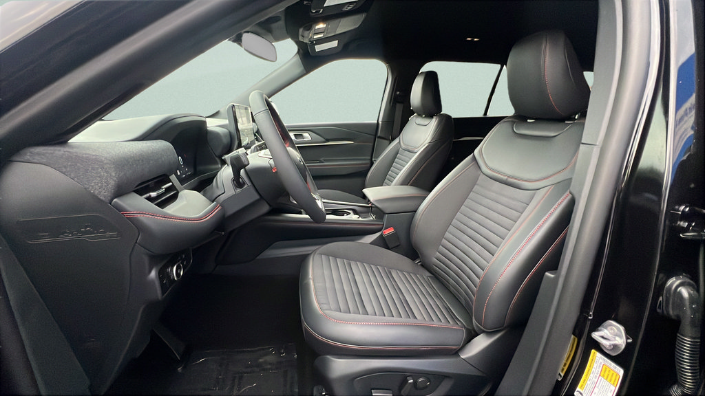 New 2026 Ford Explorer ST-Line w/ ST-Line Street Pack AWD/4WD image 14
