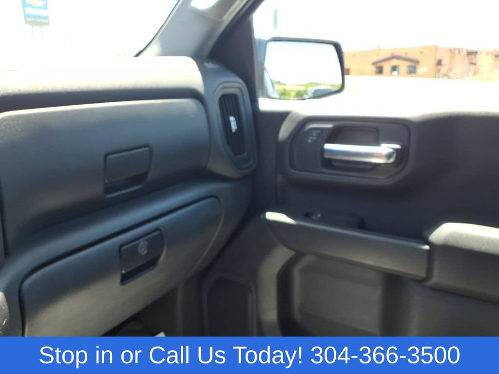 Used 2023 Chevrolet Silverado 1500 Custom AWD/4WD image 24